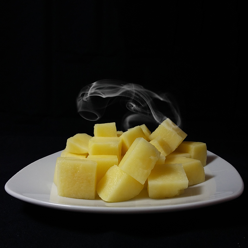 PATATES FRESQUES TIPUS BRAVES CUITES BUIT 3/5Kg