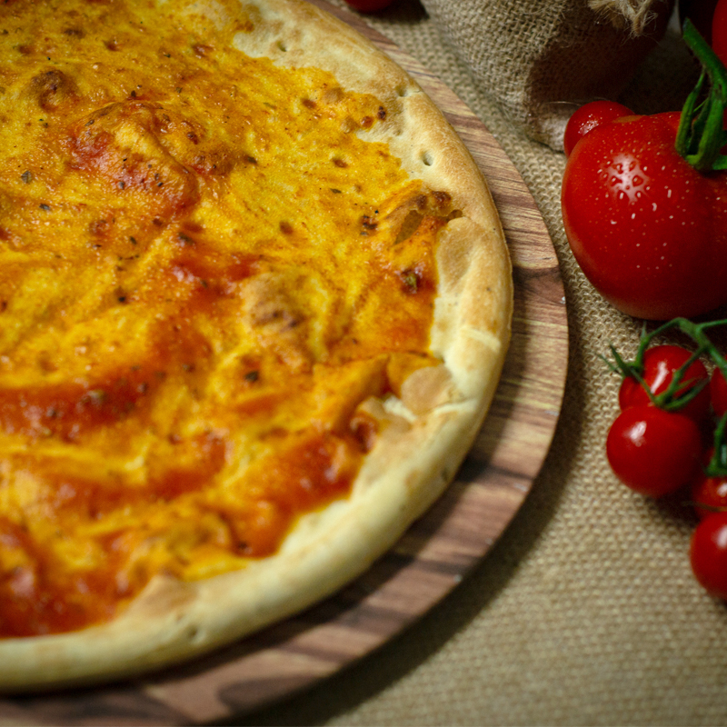 BASE PIZZA CON TOMATE (30cm) HORNO PIEDRA 8/310gr